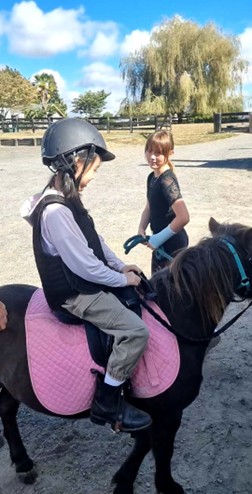 Weekend Horse Time & New Volunteer Energy!